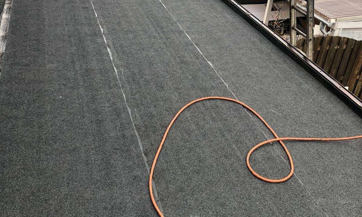 Nieuw bitumen dak aangelegd in Velp Nieuw bitumen dak aangelegd in Velp